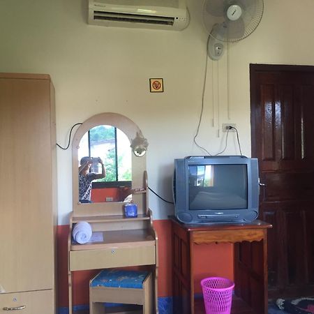 Oudomphone Guesthouse 2 Ban Houayxay Dış mekan fotoğraf