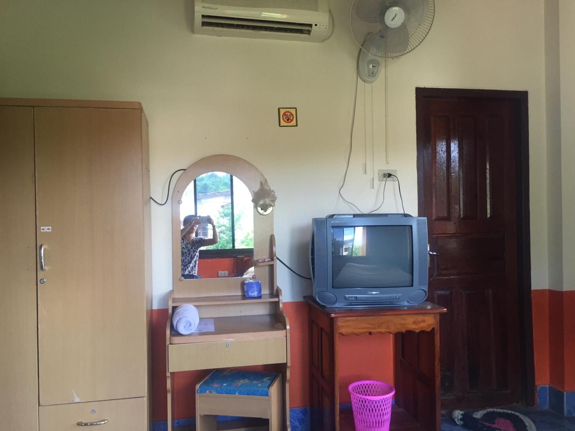 Oudomphone Guesthouse 2 Ban Houayxay Dış mekan fotoğraf