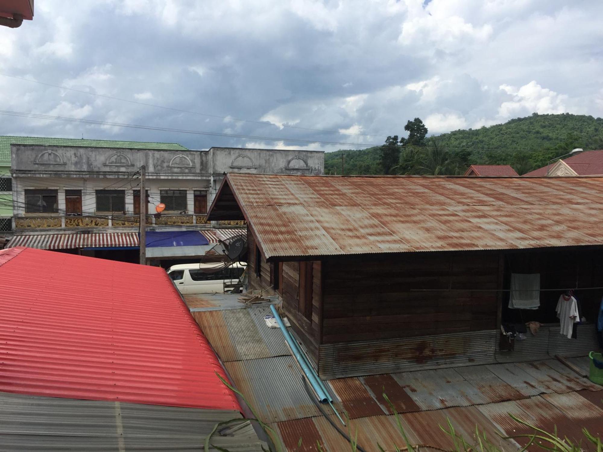 Oudomphone Guesthouse 2 Ban Houayxay Dış mekan fotoğraf