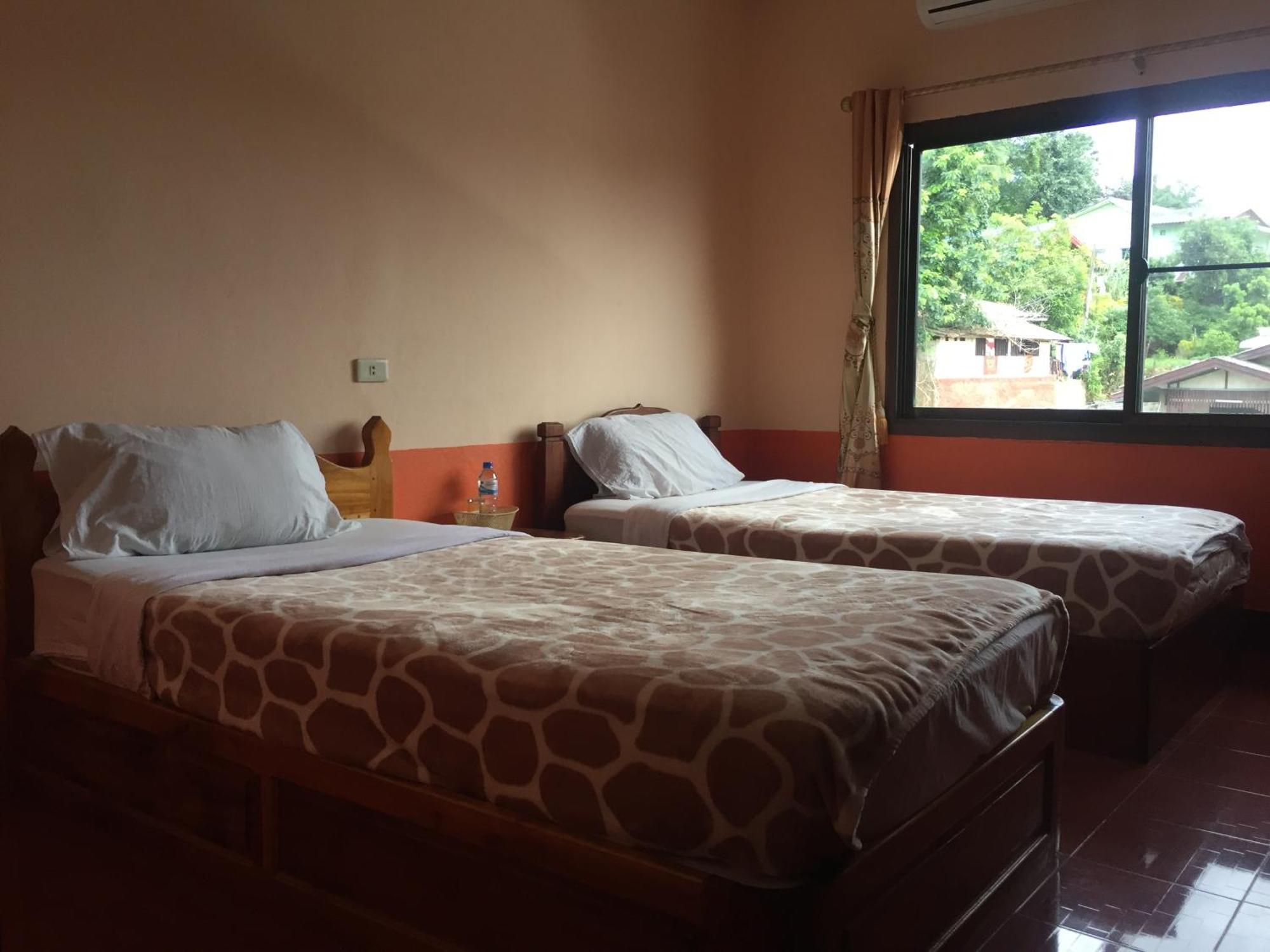 Oudomphone Guesthouse 2 Ban Houayxay Dış mekan fotoğraf